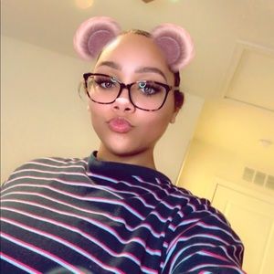 Meet your Posher, Aneesha